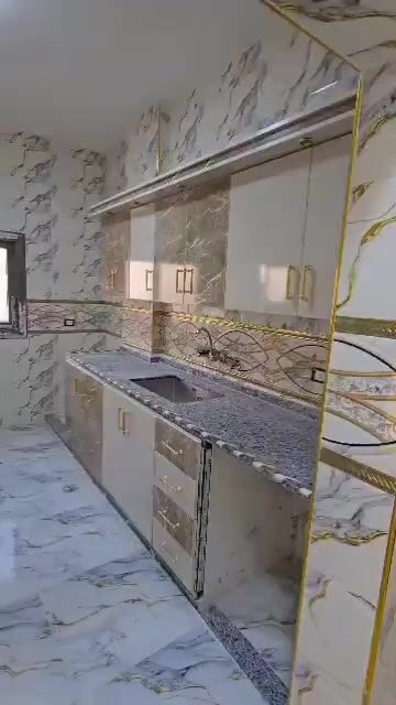 للبيع شقة ديلوكس 104م/طابق 2/ 3 غرف و منافع/الدانا شارع مدرسة الأندلس 