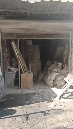 محل تجاري للبيع بعين ترما الشارع العام بحي النسيم مساحة 30 م