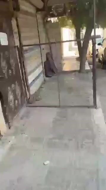 للاجار محل تجاري 40 متر كامل مع خزاين و رفوف/ حماه الصابونية