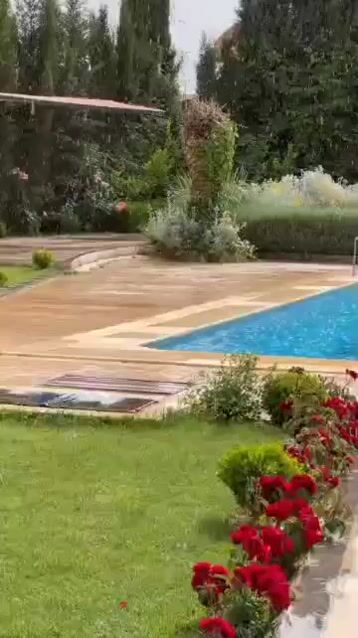 قصر للبيع في منطقة الدروشا مساحة 4200متر مربع طابو نظامي 