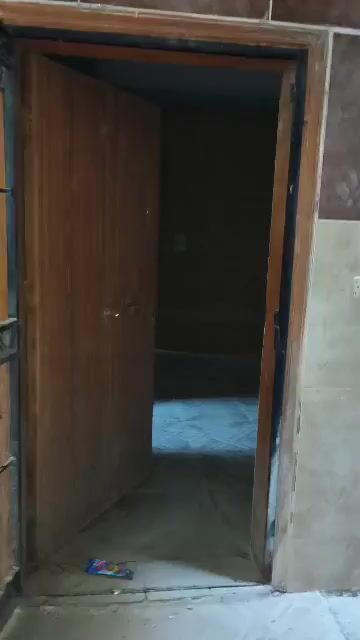 للبيع شقه في النبك 120متر 3 غرف قبو ٦درجات لتحت 