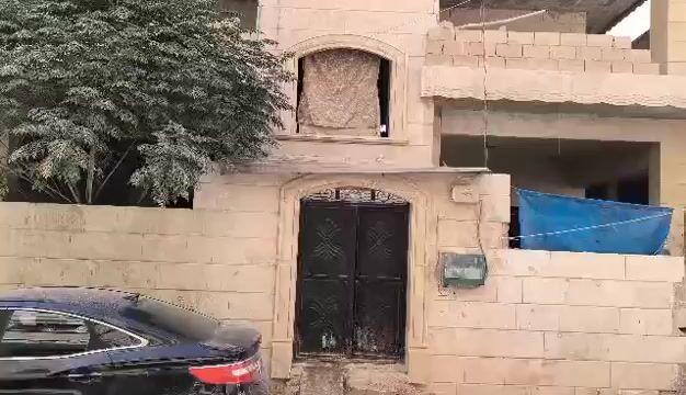 للبيع طابق ارضي مع طابق اول في مدينة الدانا شارع الكهربا 