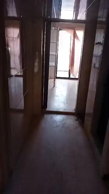 للبيع شقة بأشرفية الوادي 90متر غرفتين وصالون