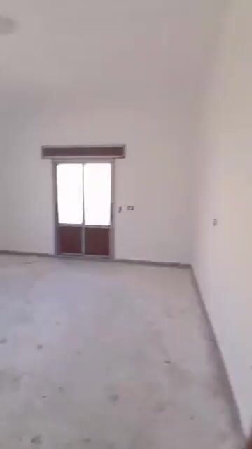 للبيع شقة 80م/طابق 5/غرفتين و منافع/ادلب قرب دوار السبع بحرات 