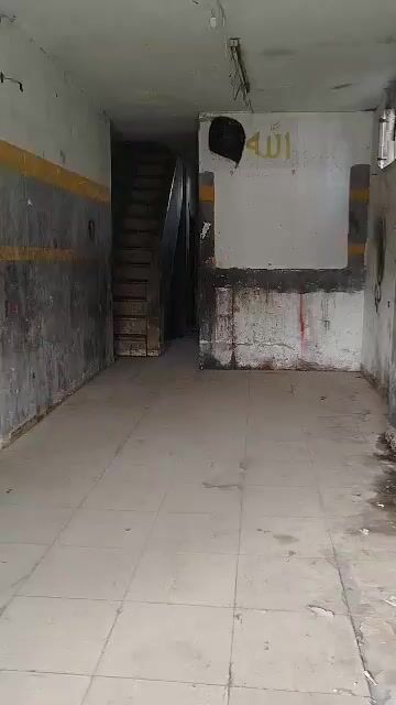 محل للاجار طابقين عالرئيسي بالمشارقة قريب من دوار سوق الهال محل لقطة