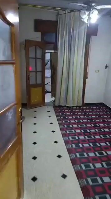 للبيع شقة 120م/ طابق اول/ اربع غرف و منافع/ ادلب حي الجامعة 