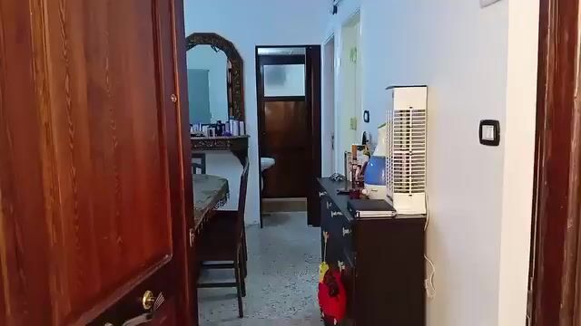 للبيع شقة حمص تفرع شارع الوادي قرب جامع الشيخ سعد تجهيز ممتاز 