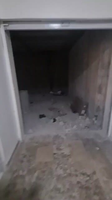 محلات تجارية للإيجار بالتل مع قبو 75 م² بسعر 600$