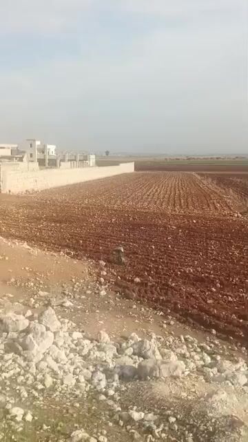 ارض للبيع في جبل سمعان، حلب - موقع متميز مقابل محطة الأهرامات