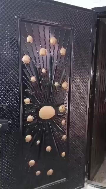 شقة للبيع في الحمدانية 3 غرف وصالون، حالة جيدة