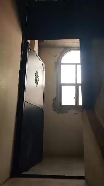 للبيع شقة حمص ضاحية المهاجرين قرب المدارس تجهيز سوبر ديلوكس 