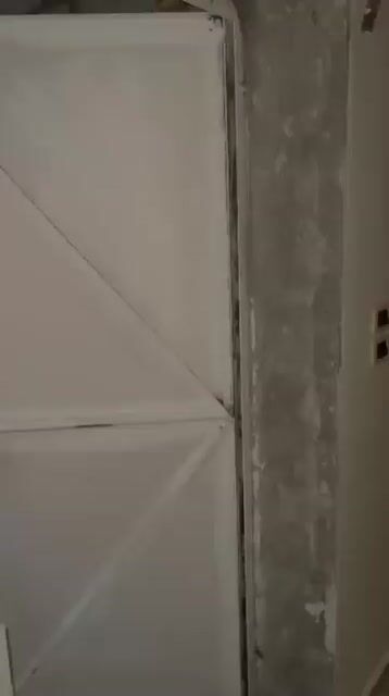 للبيع بيت في منطقة برزة في حالة الوكالة