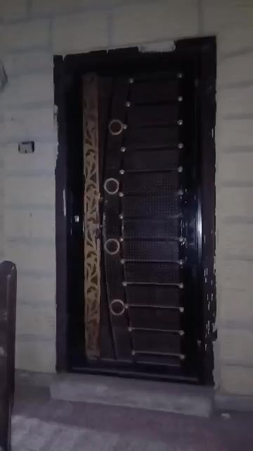 للبيع شقة بلكون ثالث مساحة 130 م نظام بلاطة 