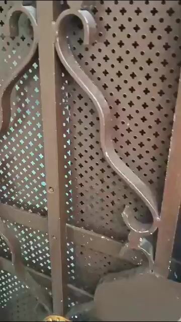 شقة للبيع في الأعظمية - 100 م²، 3 غرف، سعر مغري!