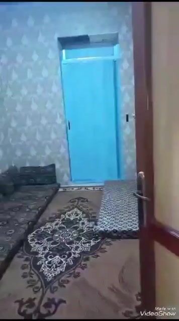 للبيع شقة قبو 145م/ ثلاث غرف و منافع+حديقة/ ادلب حي الجامعة 