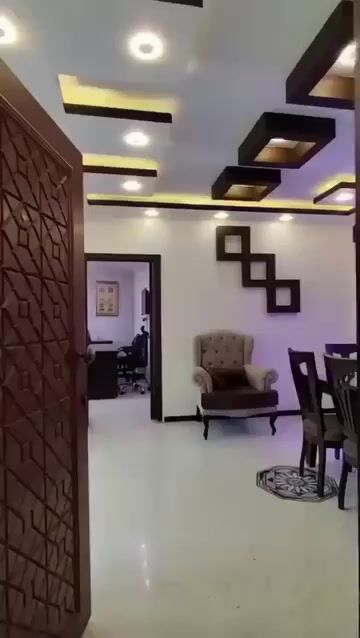 للبيع شقة حمص شارع النزهة الرئيسي تجهيز ممتاز 