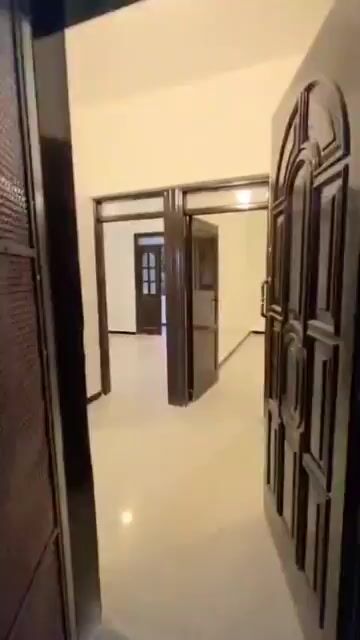 للبيع شقة 130م طابق اول ثلاث غرف و منافع + بلكونين/ ادلب الضبيط